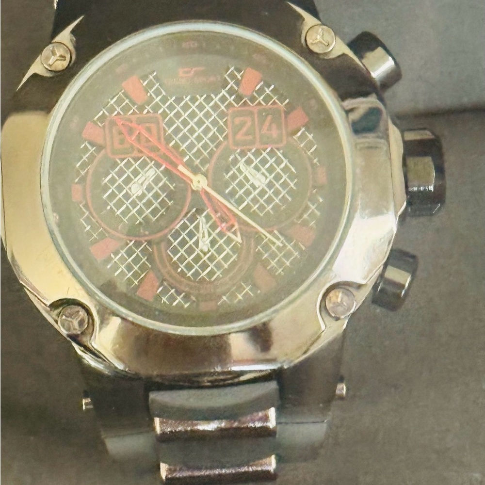 Black Men's Sport Chronograph Watch with Red Accents - Picture 5 of 9